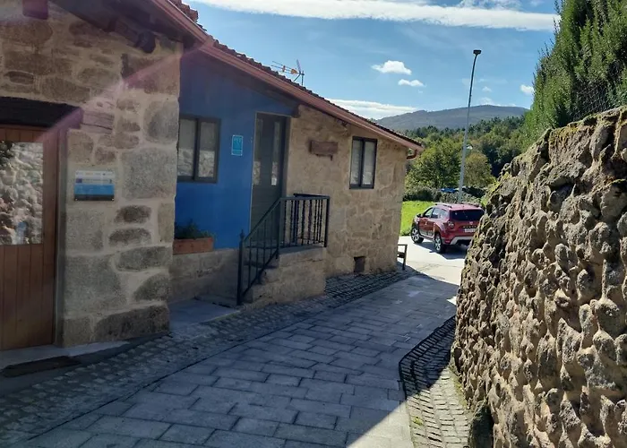 Casa Cerralleiro. Casa Vacacional En Parada De Sil. Ribeira Sacra.
